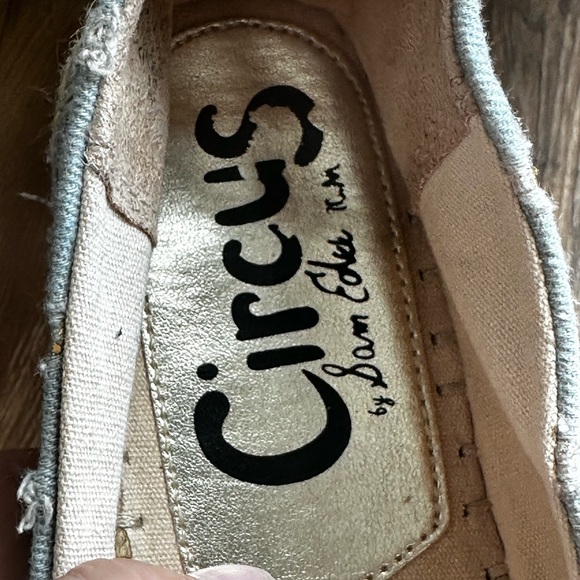 Circus Sam Edelman 9.5 slip ons - Picture 2 of 6